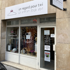 Un Regard Pour Toi: una tienda única dedicada a vestir a personas con limitaciones visuales