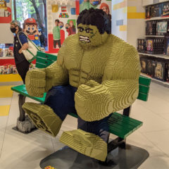 Lego store New-York : personnalisation et phygital au rendez-vous