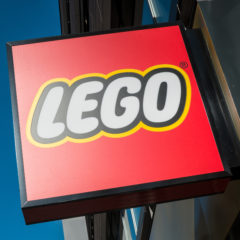 Succeed in your marketing mix, and follow Lego’s example!