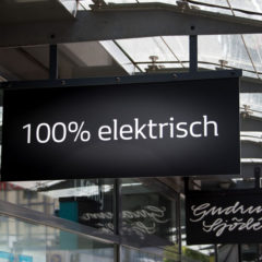 Renault ouvre un showroom 100% dédié aux voitures électriques à Berlin